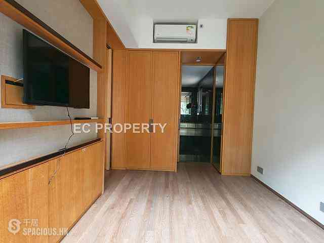 跑馬地 - Eight Kwai Fong Happy Valley 08