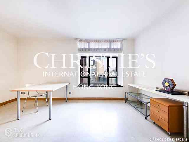 Central - Hollywood Terrace 01