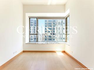 Sai Ying Pun - Island Crest 05