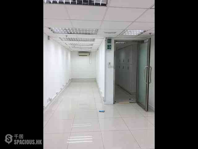 Central - Yue Shing Commercial Building 01