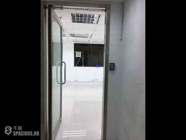 Central - Yue Shing Commercial Building 03