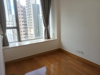 Sai Ying Pun - Island Crest Block 2 05