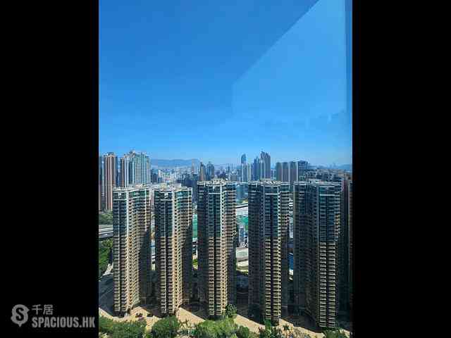 Tai Kok Tsui - The Long Beach 03