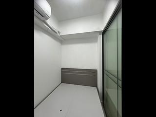 Jordan - 61, Pilkem Street 04
