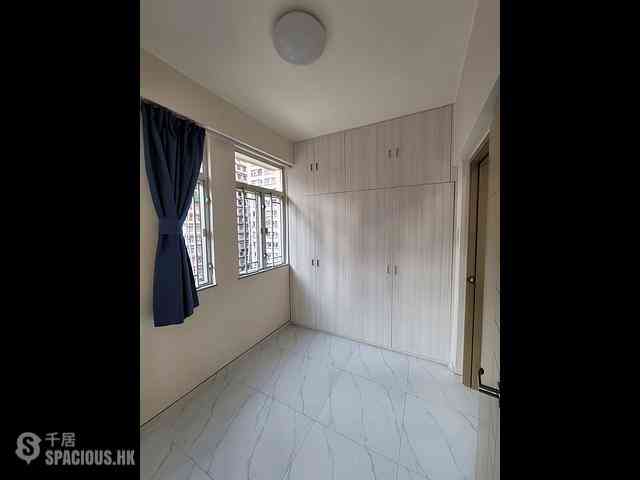 Wan Chai - Gold Harbour Mansion 05