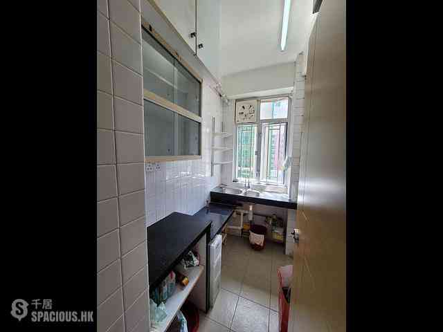 Wan Chai - Gold Harbour Mansion 08