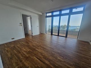 The Peak - Ondina Heights 13