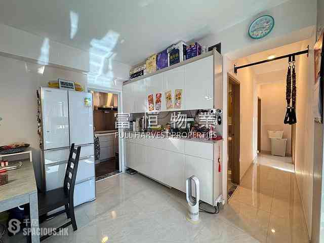 Happy Valley - Sherwood Court 04