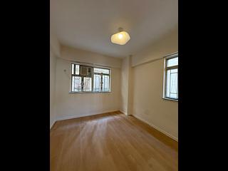 Mid Levels West - Greenland Gardens 17