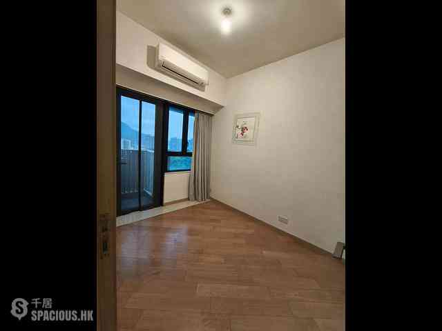 Tuen Mun - Mount Regency 09