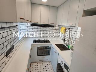 Ap Lei Chau - South Horizons Phase 1 Hoi Ngar Court (Block 3) 08