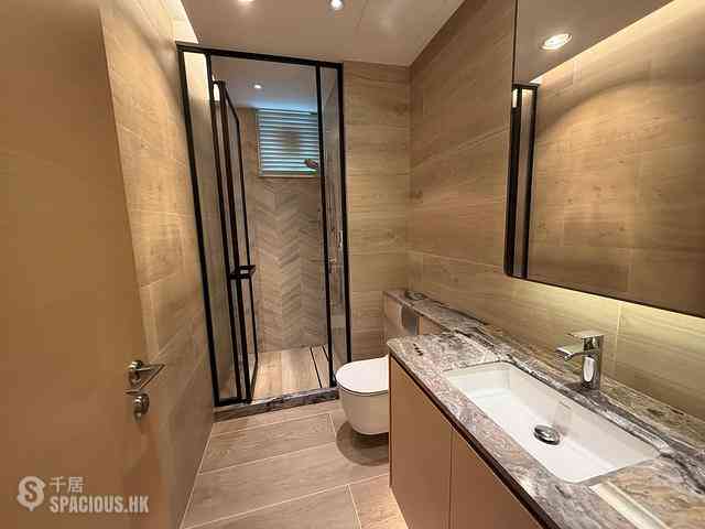 Repulse Bay - Fortuna Court 09