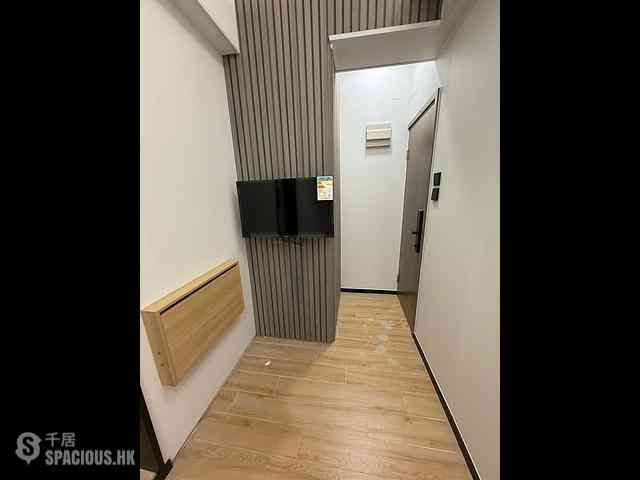 Poho - 16, Square Street 04