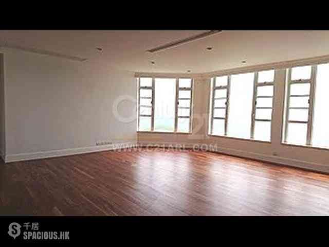 The Peak - La Hacienda Block B 05