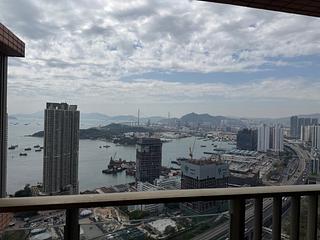 Tai Kok Tsui - Harbour Green Tower 3 03
