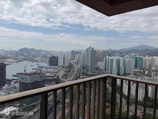 Tai Kok Tsui - Harbour Green Tower 3 04