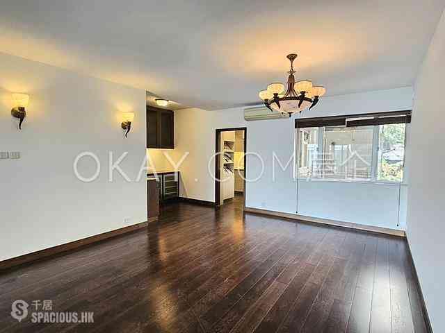 Pok Fu Lam - Baguio Villa Block 42 09