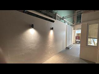 Sheung Wan - 62-64, Queen's Road West 06
