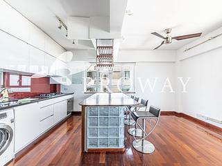 Shek Tong Tsui - Kwan Yick Building Phase 2 04