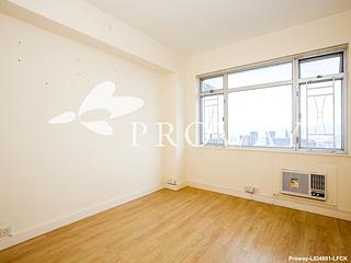 Stubbs Road - Evergreen Villa 08