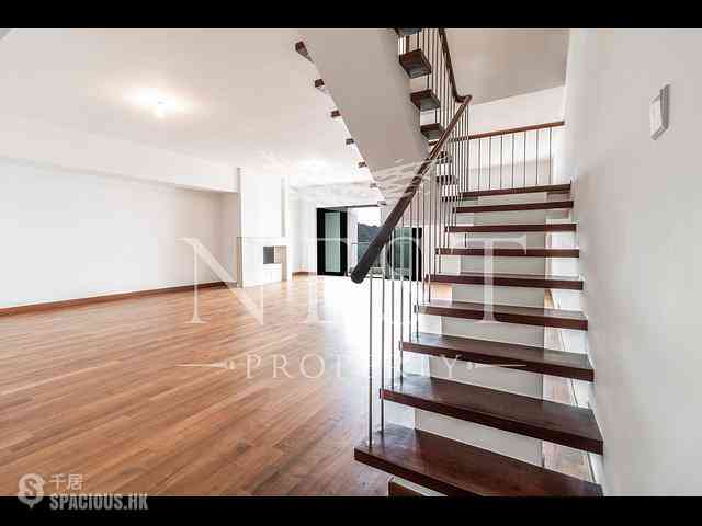 Repulse Bay - 5, Headland Road 02