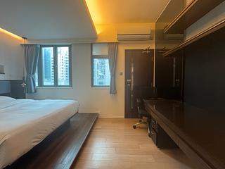 Central - Knight on Wyndham 03