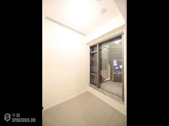 To Kwa Wan - Highwood 03
