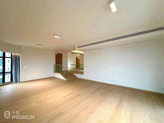 Repulse Bay - Fortuna Court 03
