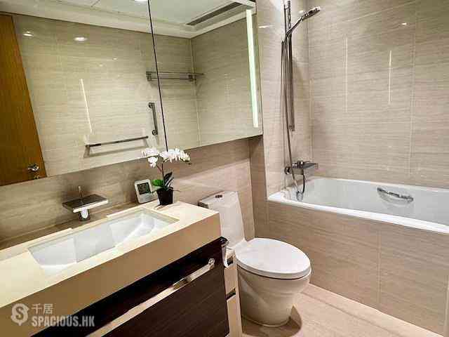 Wan Chai - Convention Plaza Apartments 07