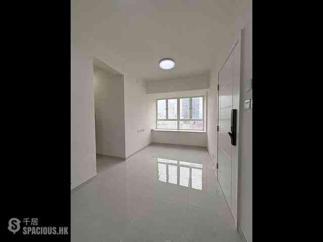 Sai Ying Pun - Hansen Court 03