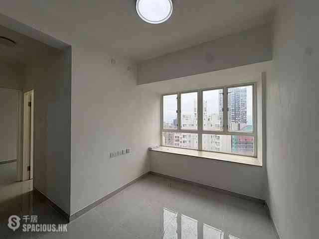 Sai Ying Pun - Hansen Court 07