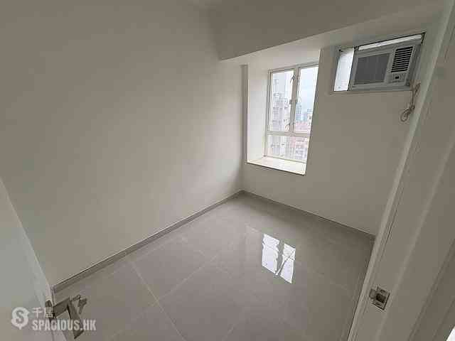 Sai Ying Pun - Hansen Court 13
