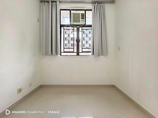 Tai Hang - Dragon Centre 05