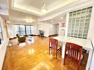Wan Chai - Wing Way Court 08