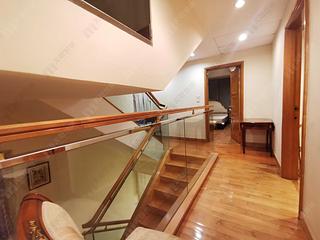 The Peak - Sunshine Villa 11