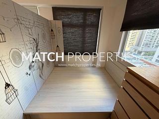 Sai Ying Pun - Fook Moon Building 05