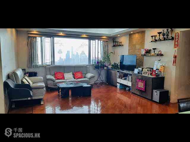 Braemar Hill - Evelyn Towers 02