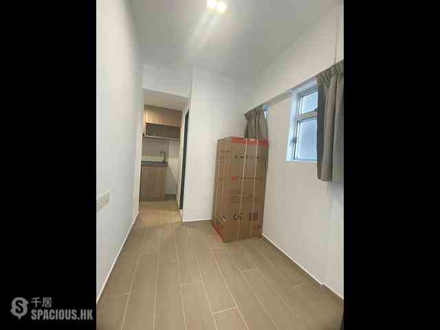 Fortress Hill - Yuet Ming Building 04