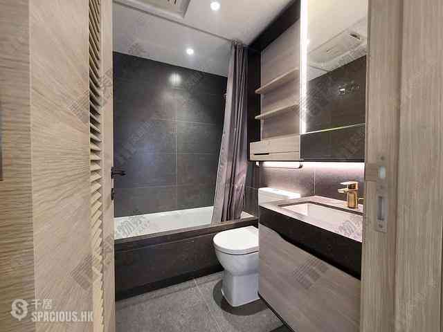 North Point - Fleur Pavilia Tower 2 02