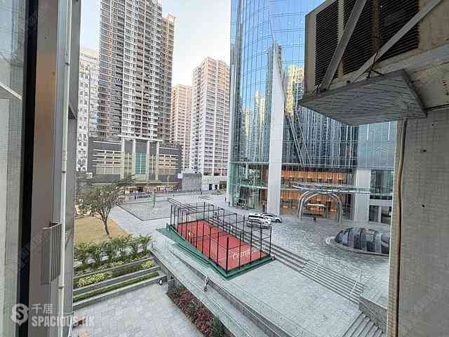 Tai Koo Shing - Tai Koo Shing On Shing Terrace 01