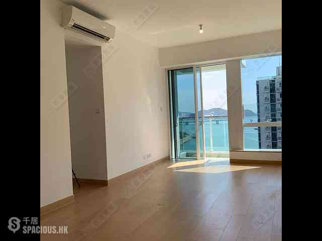 Tseung Kwan O - Monterey Block 6A 02