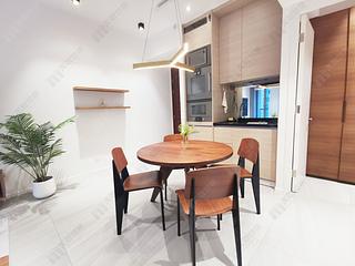 Wan Chai - The Avenue Phase 1 03