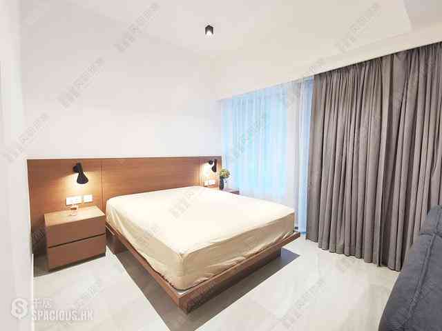 Wan Chai - The Avenue Phase 1 05