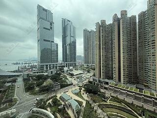 West Kowloon - The Arch Sky Tower (Block 1) 10