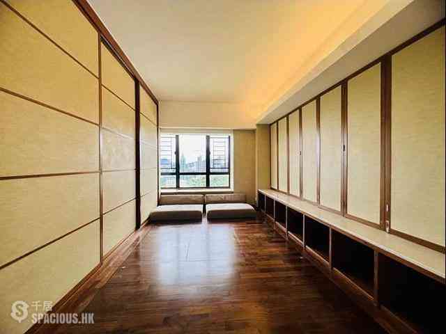 Stubbs Road - Nicholson Tower 08