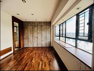 Stubbs Road - Nicholson Tower 10