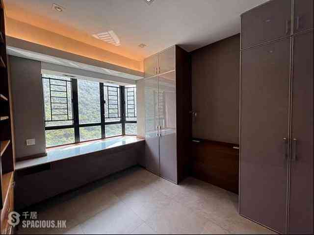 Stubbs Road - Nicholson Tower 11