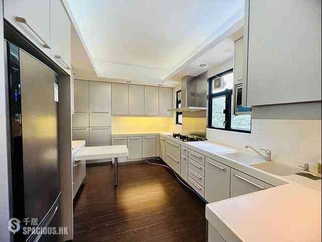 Stubbs Road - Nicholson Tower 12
