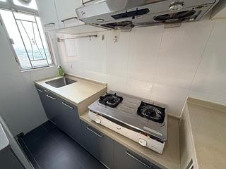 Sai Ying Pun - Kwan Yick Building Phase 3 05