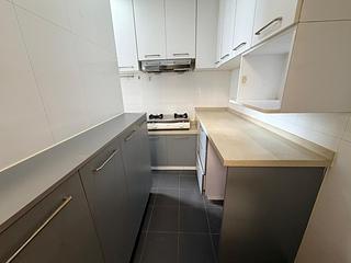 Sai Ying Pun - Kwan Yick Building Phase 3 06